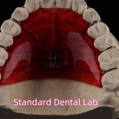 CE Dental Rojo Ortodoncia Dientes Palatales Expansión de tornillo estable Expansión